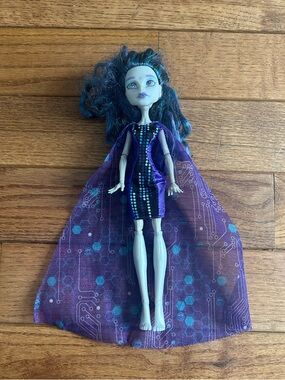 Monster High Boo York Elle Eedee